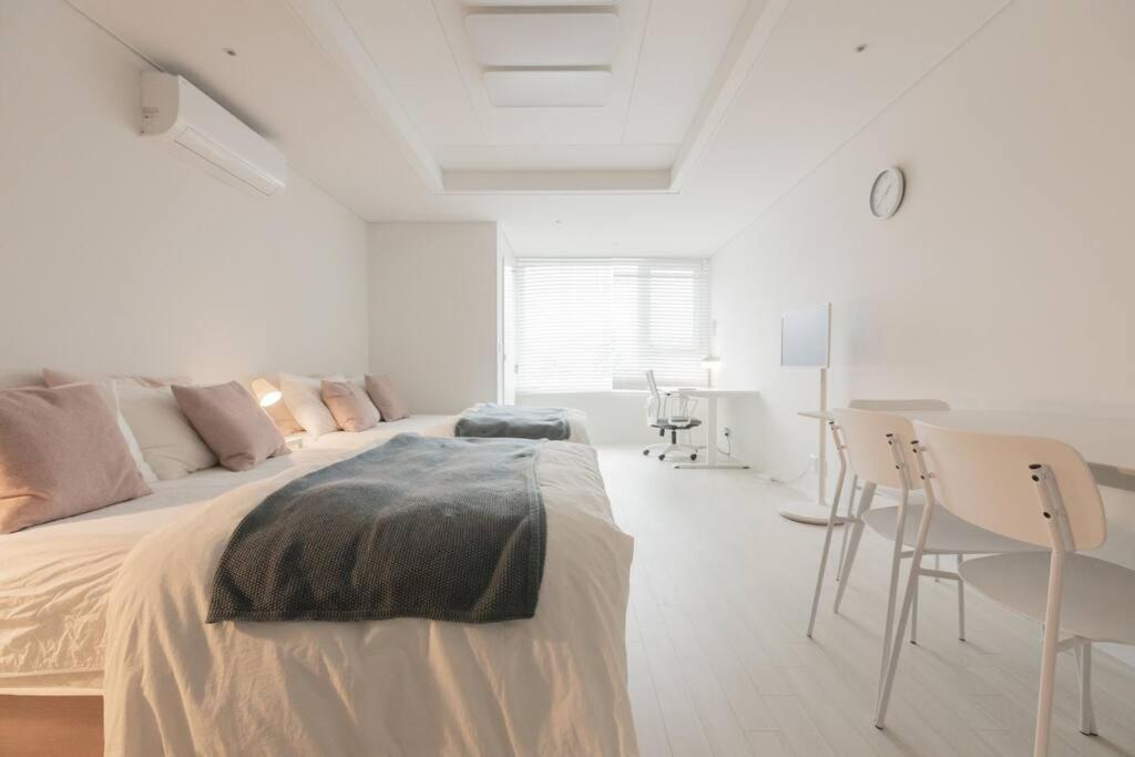 Mirae 67 Seoul